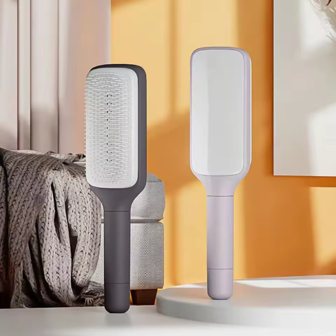 Brushly™ Self-Cleaning Hair Brush
