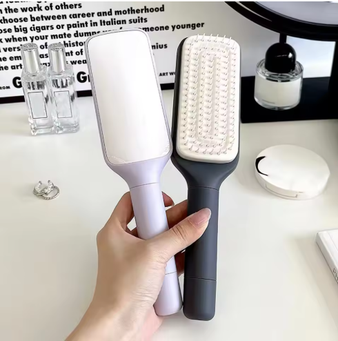 Brushly™ Self-Cleaning Hair Brush